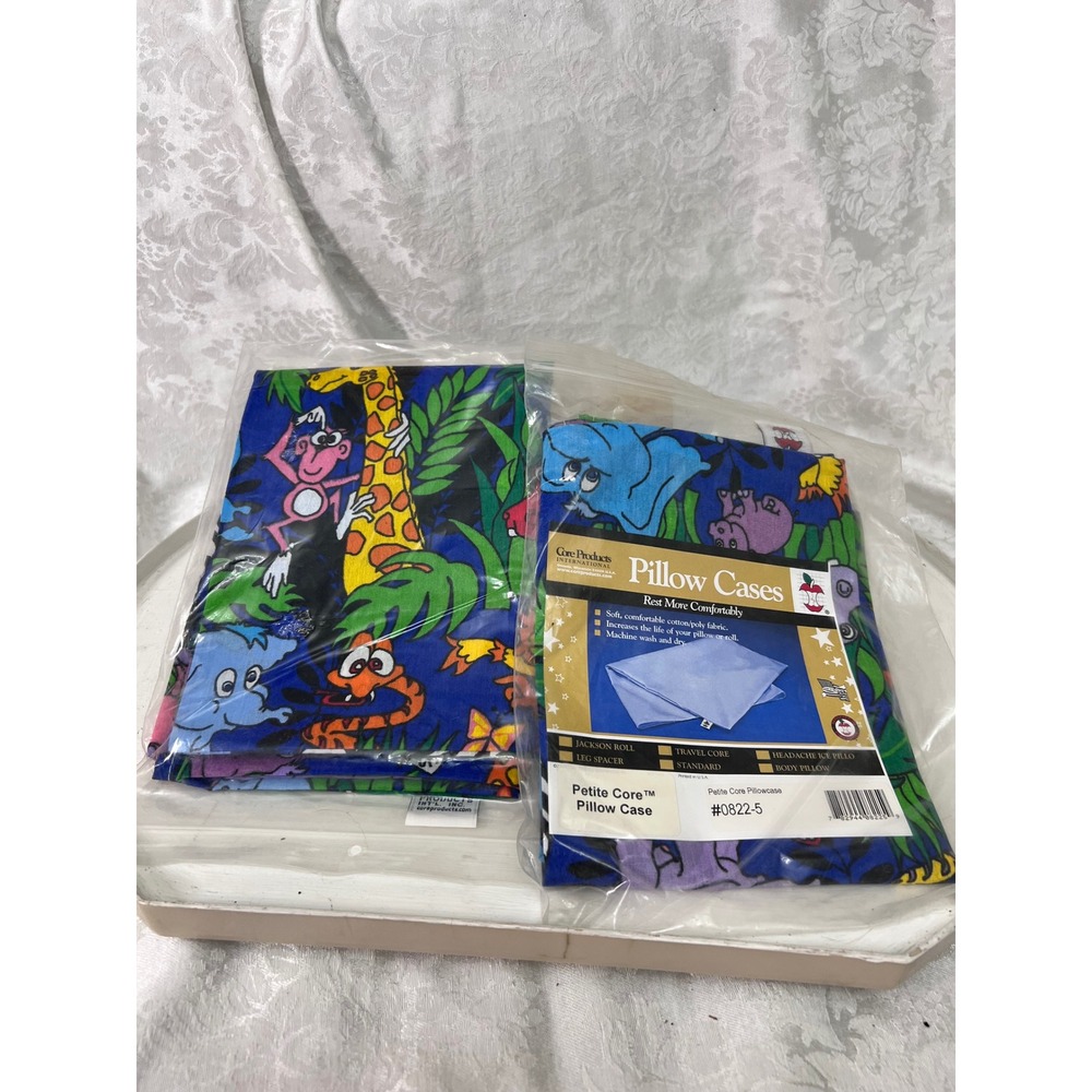 Core Products Petite Core Pillow Case 2 Pack Jungle Animal Giraffe 0822-5